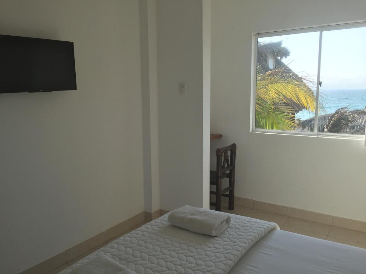 Hotel Puerto Antiguo ลอสโอร์กานอส ภายนอก รูปภาพ