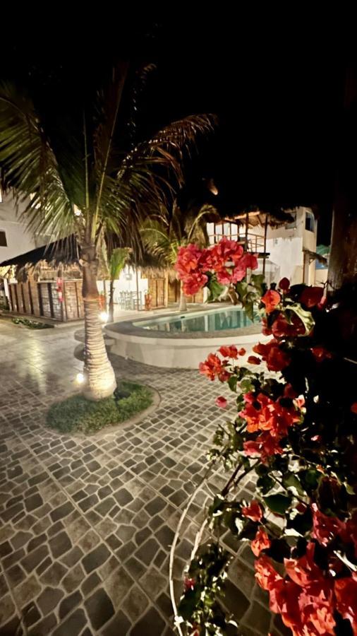 Hotel Puerto Antiguo ลอสโอร์กานอส ภายนอก รูปภาพ