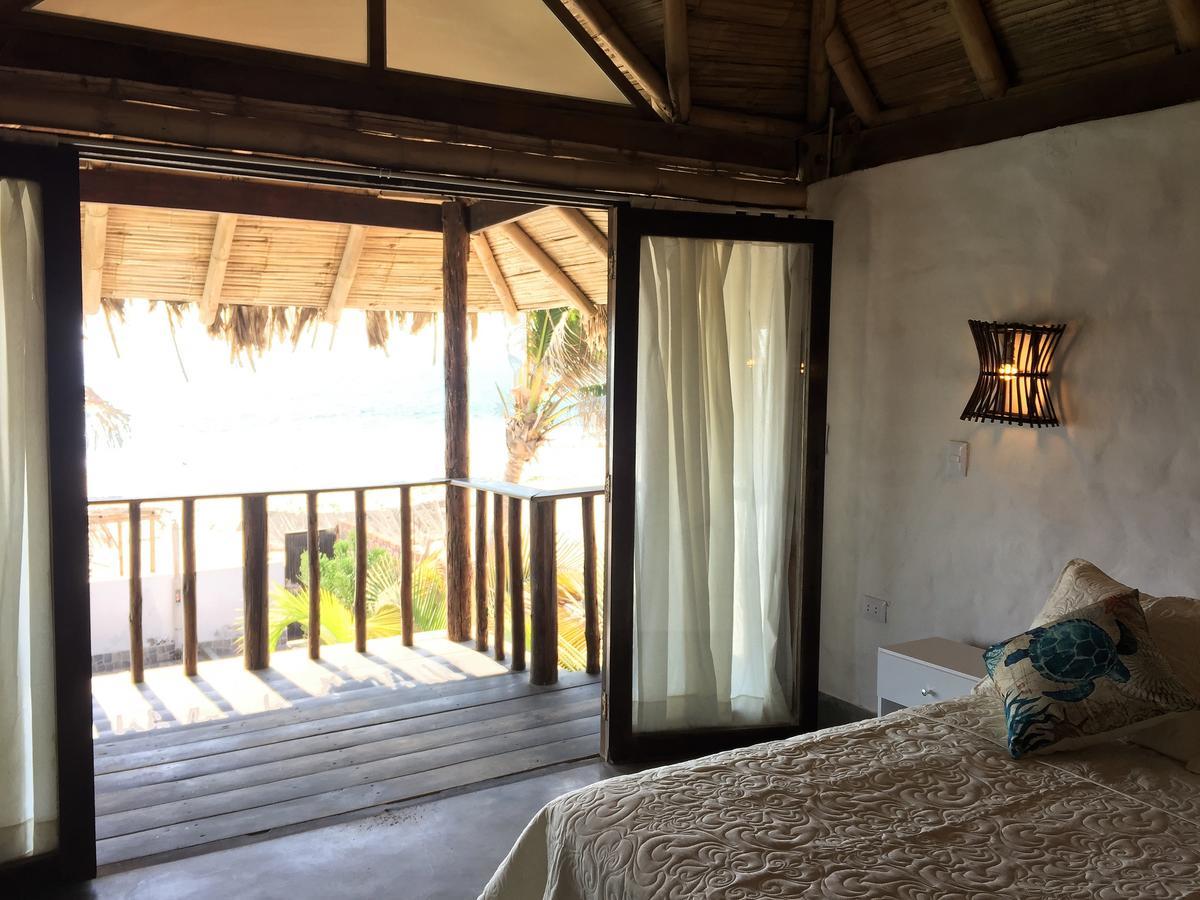 Hotel Puerto Antiguo ลอสโอร์กานอส ภายนอก รูปภาพ