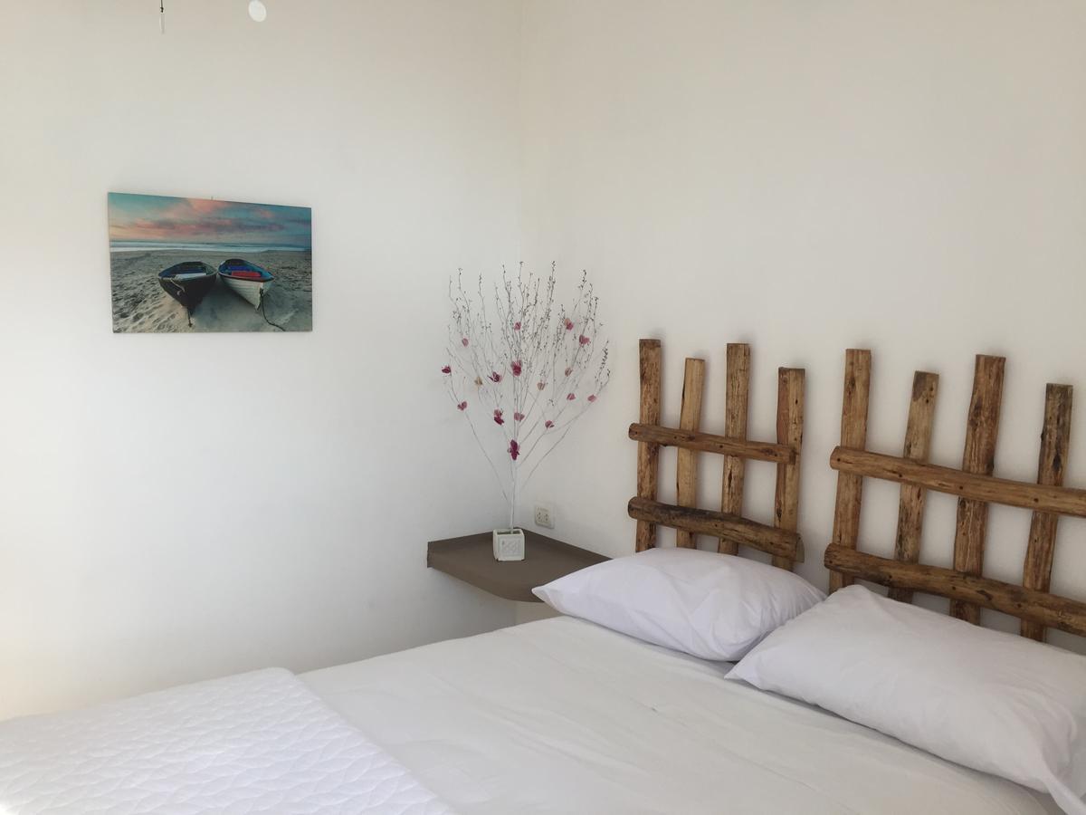 Hotel Puerto Antiguo ลอสโอร์กานอส ภายนอก รูปภาพ