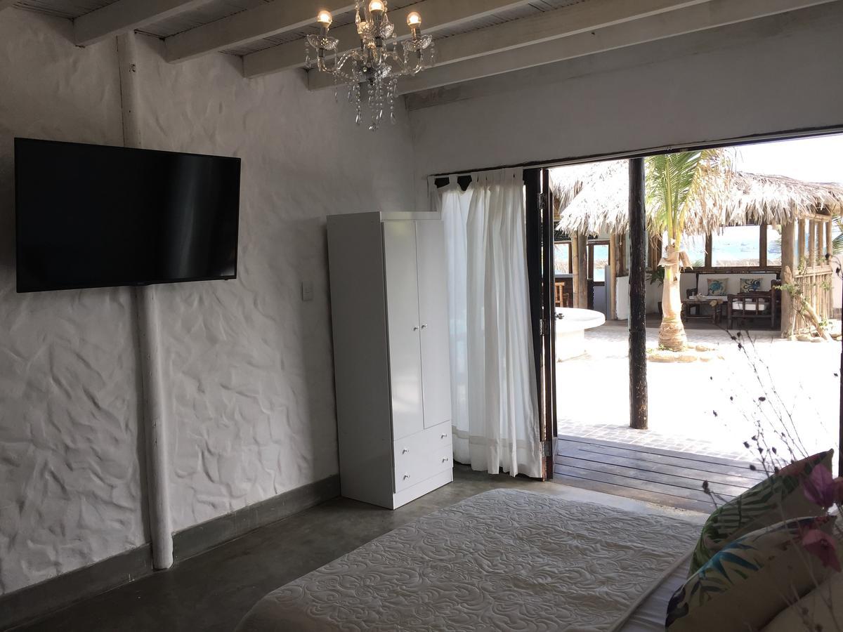 Hotel Puerto Antiguo ลอสโอร์กานอส ภายนอก รูปภาพ